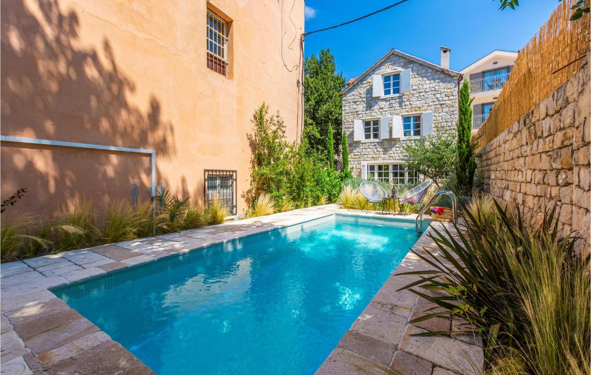 Stunning Home In Split With Outdoor Swimming Pool Εξωτερικό φωτογραφία